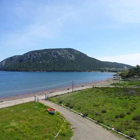Traditional Greek House By The Holiday home *