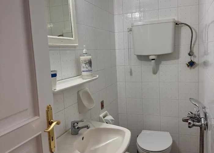 Traditional Greek House By The * Ermioni