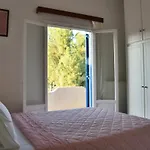 Nyaraló Traditional Greek House By The